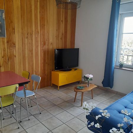 Gite De L'Auberge Olby Esterno foto